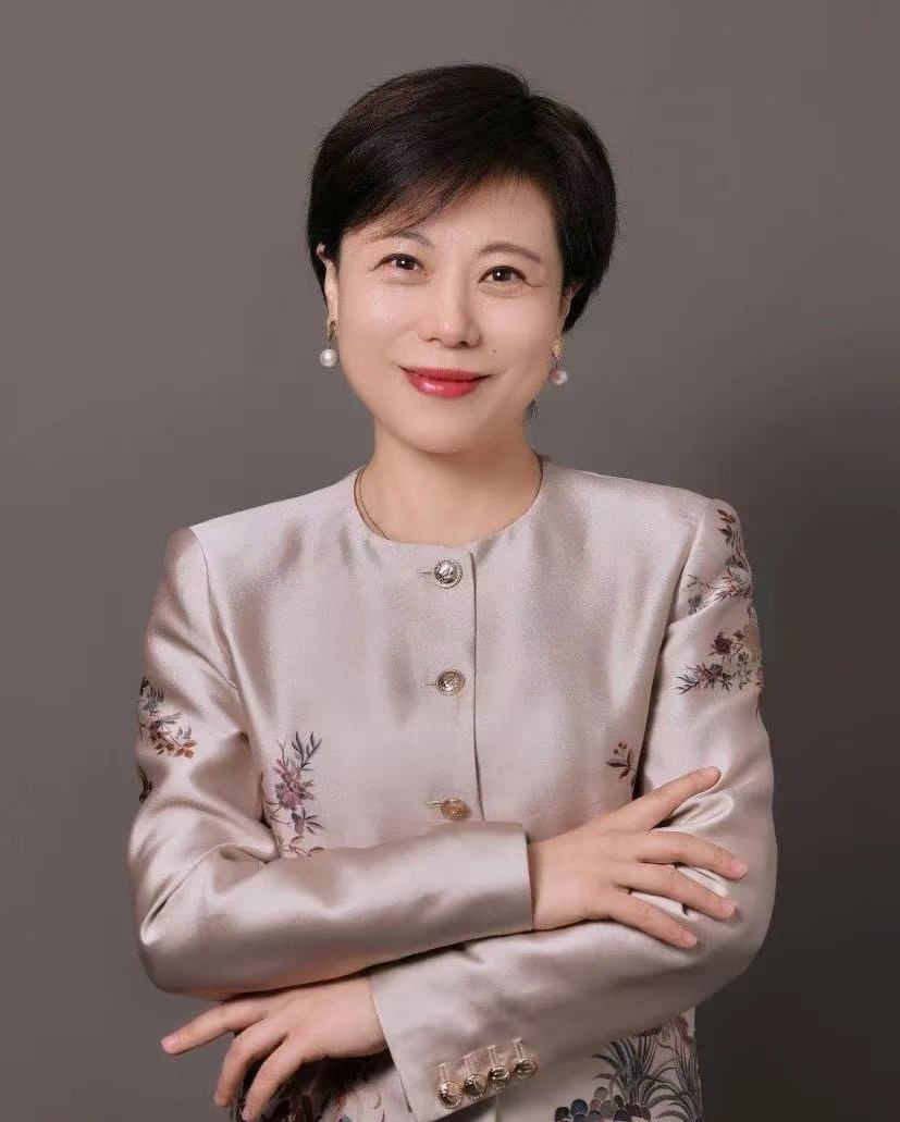 陈蓉1.jpg